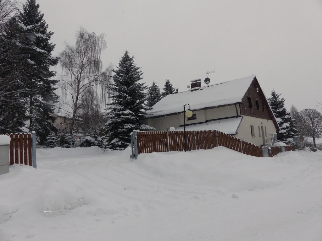 Apartamento Haus Tolstejn Jiřetín pod Jedlovou Exterior foto