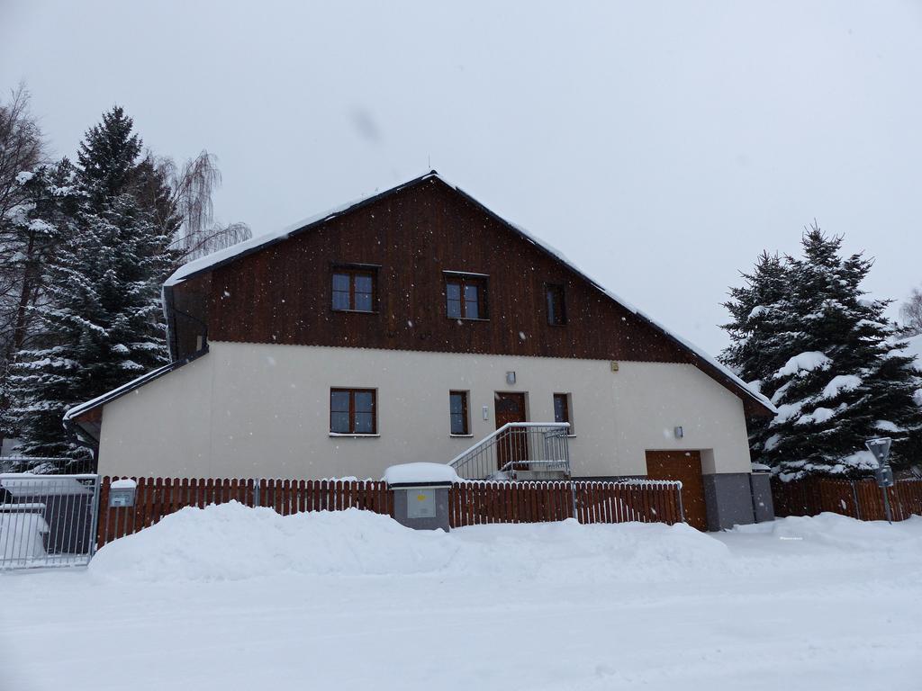 Apartamento Haus Tolstejn Jiřetín pod Jedlovou Exterior foto