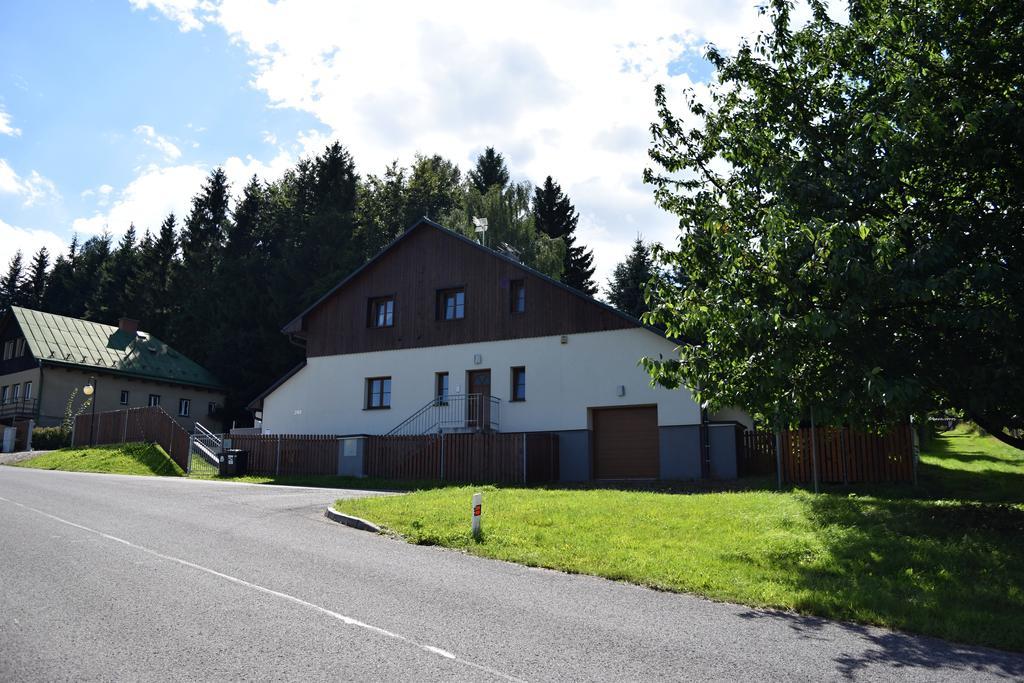 Apartamento Haus Tolstejn Jiřetín pod Jedlovou Exterior foto