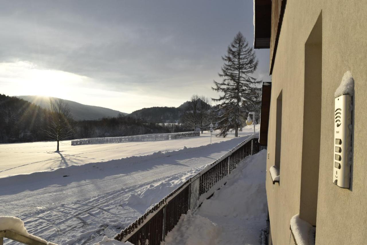 Apartamento Haus Tolstejn Jiřetín pod Jedlovou Exterior foto